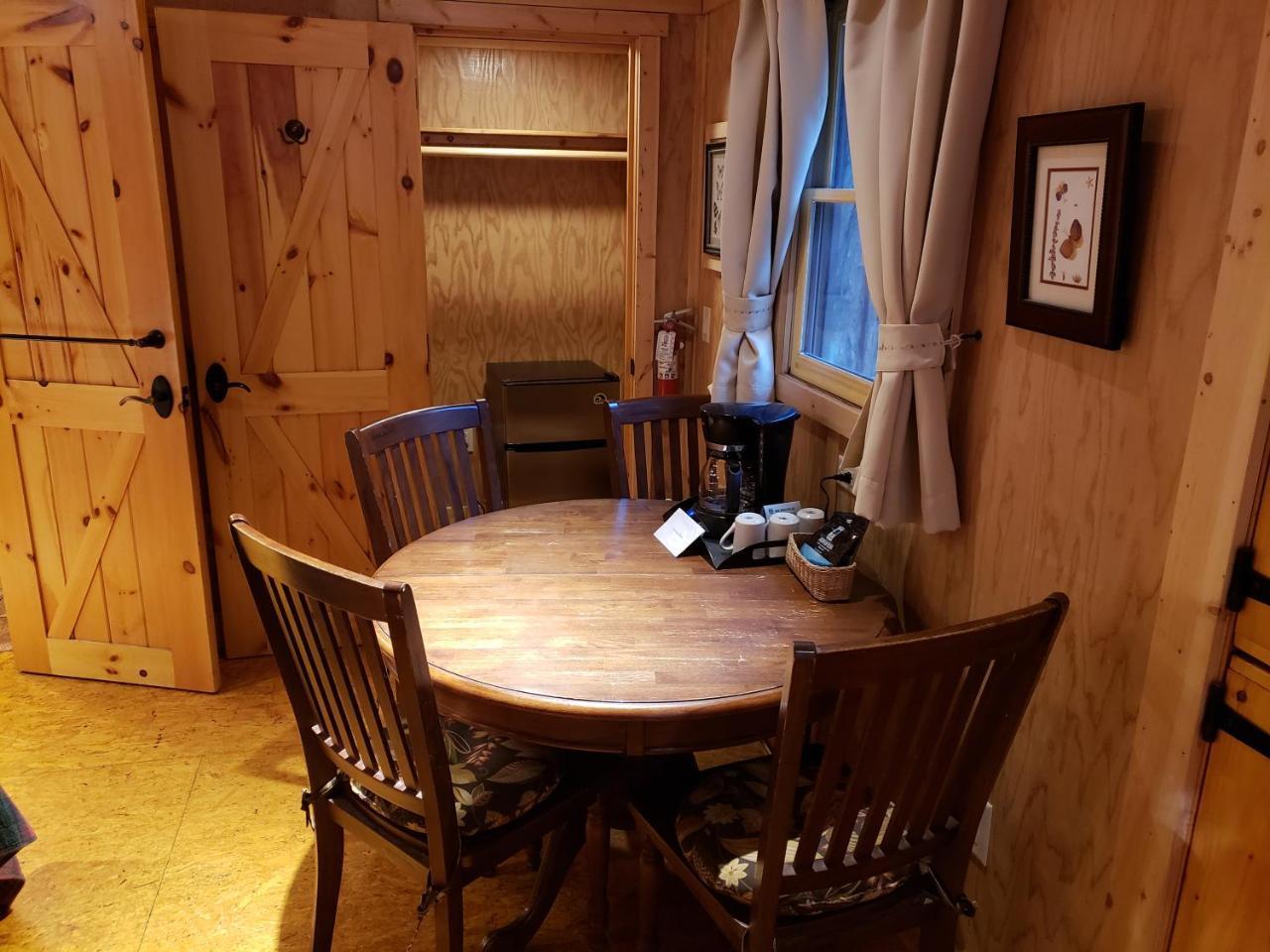 Riverside Campground & Cabins Big Sur Chambre photo